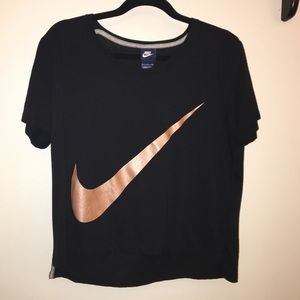 Nike t-shirt